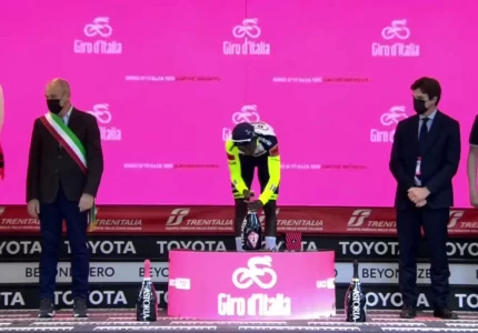 Ποδηλασία : Γράφτηκε ιστορία στο Giro d' Italia