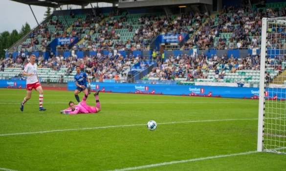 Β’ Νορβηγίας: Πονταρίσματα σε Στάμπαεκ