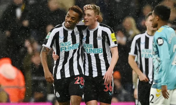 EFL Cup: Πανηγυρικά η Νιούκαστλ στον τελικό [vids]