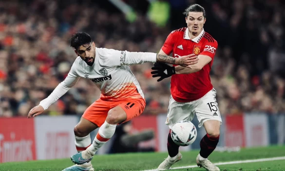 Μαχητική Γιουνάιτεντ, «κάζο» για Τότεναμ και Σαουθάμπτον [vids]