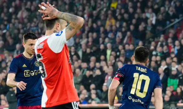 Ο Άγιαξ βγήκε νικητής στη... μάχη! [vid]