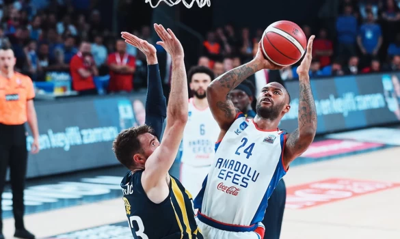 Στον τελικό η Εφές, έστειλε για... διακοπές την Φενέρμπαχτσε [vids]