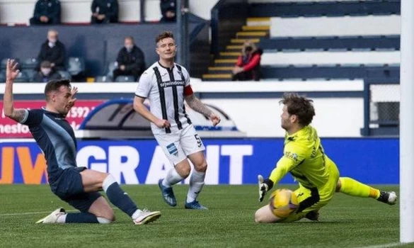 Σκωτία: Ξεκίνημα με Λιγκ Καπ