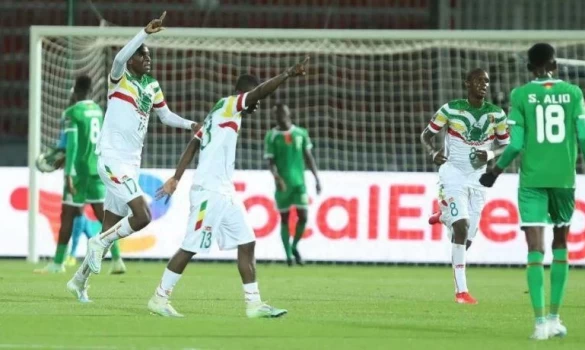 Κόπα Αφρικα: Μάλι-Μπουρκίνα Φάσο, πληρώνουν τα γκολ