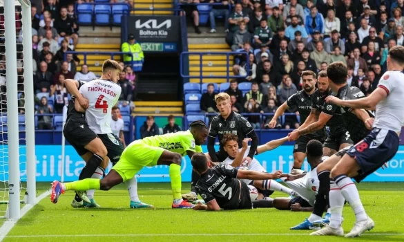 Λιγκ Τρόφι: Ρέξαμ - Μπόλτον, σε καλή περίοδο! 