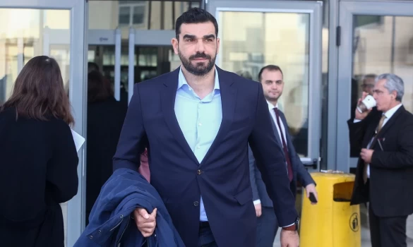 Πέτρος Κωνσταντινέας: «Το 70% των διαιτητών πάει με το σύστημα για να υπάρχει, το 20% είναι σε «εντεταλμένη υπηρεσία» και το 10% δεν δηλώνει υποταγή σε κανένα... Βασιλιά»