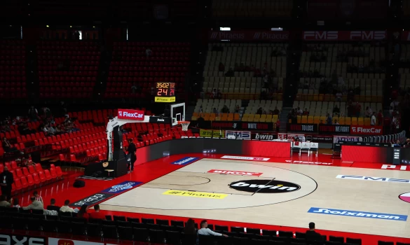 Στο κόκκινο η Αττική, «στον αέρα» το Ολυμπιακός–Φενέρ