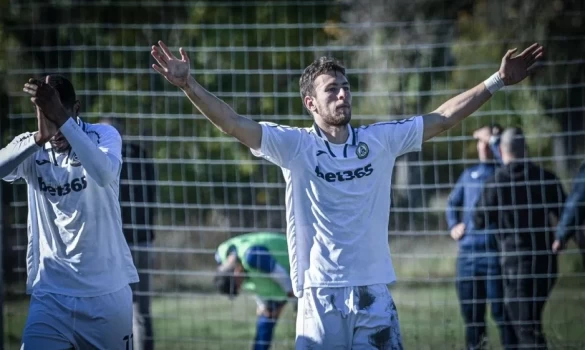 AEK: Προβάρει τα κιτρινόμαυρα ο Γκεοργκίεφ!