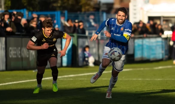 Νάσιοναλ Λιγκ: Τρούρο - Γουέλντσοουν, σε αντίθετες τροχιές