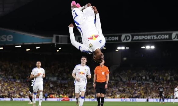 Λιντς - Λίβερπουλ 3-3: Ματς διαφήμιση του αγγλικού ποδοσφαίρου, με χαμένους τους ρεντς! 