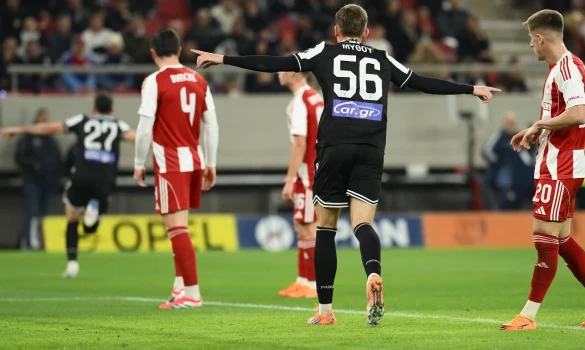 Ολυμπιακός-ΠΑΟΚ 0-2: Δικέφαλο... σόου και πρόκριση στο Γ. Καραϊσκάκης! 