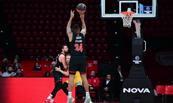 Ολυμπιακός - Περιστέρι 94-71: Καθάρισε με τρίποντες εκτελέσεις, παρά την απουσία Βεζένκοβ!  