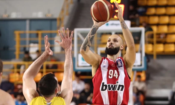 Μαρούσι-Ολυμπιακός 67-91: Νίκη-πρόβα τελικού και ανησυχία για Μιλουτίνοβ