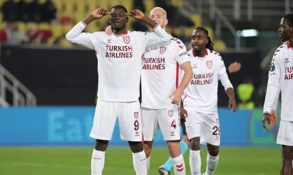 Conference League: Σαμσουνσπόρ - Σκεντίγια, ολοκληρώνουν το έργο τους οι Τούρκοι