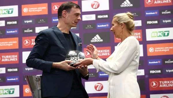 Euroleague: Προπονητής της χρονιάς ο Γιώργος Μπαρτζώκας!