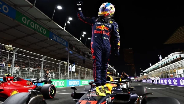 Έκπληξη με Πέρεζ στο Μονακό!