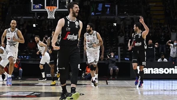 Γιούροκαπ: Τελικός στην Μπολόνια!