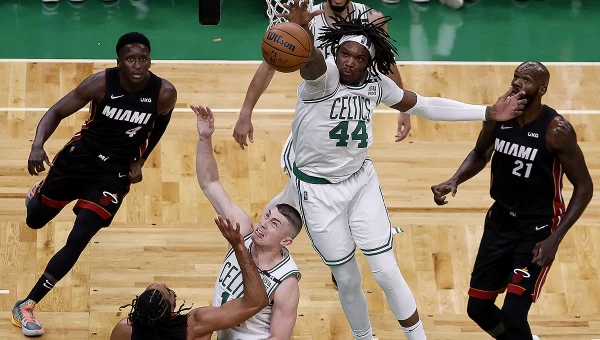 Οι Σέλτικς κατατρόπωσαν τους Χιτ [vids]