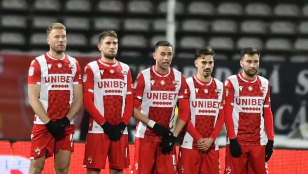 Μπαράζ Ρουμανίας: “Βουλιάζει” η Ντιναμό Βουκουρεστίου