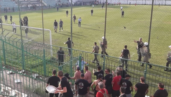 Άγρια επεισόδια στον Εύοσμο!