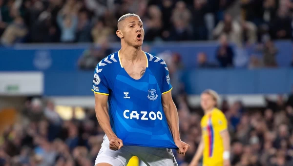 Νίκη παραμονής για την Έβερτον [vids]