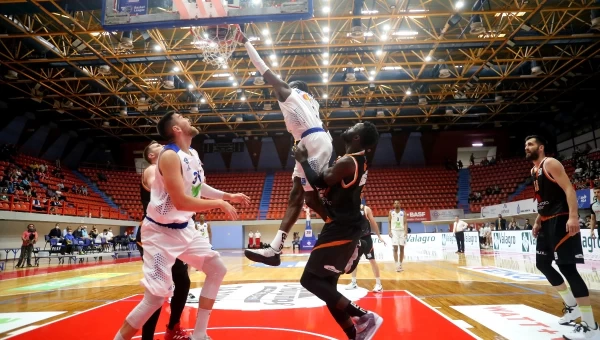 Η Λάρισα «κλείδωσε» την 7η θέση