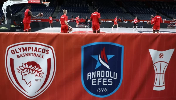 Οι διαιτητές του ημιτελικού του Ολυμπιακού