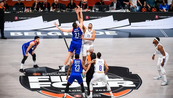 Έγραψε ιστορία η Εφές - Έκανε το Back2Back [vids]