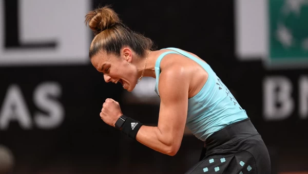 Η Σάκκαρη «καθάρισε» την Γκοφ και πέρασε στην 8άδα (vid)