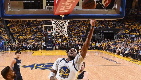 Εντυπωσιακή ανατροπή του Γκόλντεν Στέιτ και μήνυμα πρόκρισης [vids]