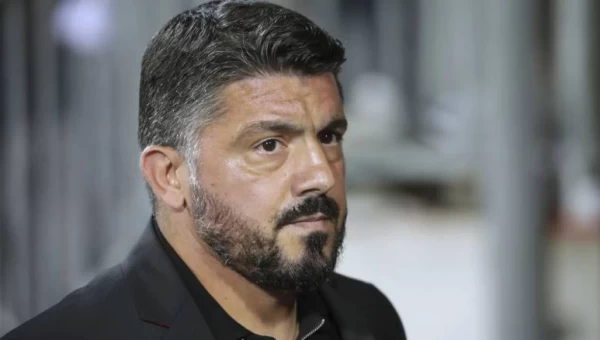 Η Βαλένθια είναι μία ανάσα από τον Τζενάρο Γκατούζο!