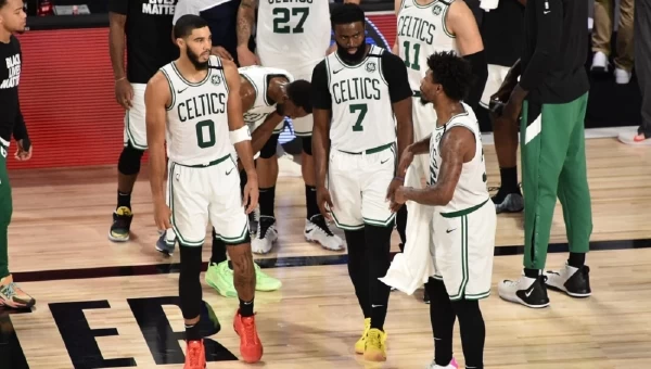 Σκληροί οι Σέλτικς, κρεσέντο ο Κάρι που τραυματίστηκε (vids)