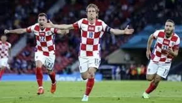 Με το δεξί η Κροατία