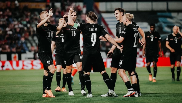 Σούπερ Αυστρία - «Διπλά» για Σλοβακία και Μολδαβία [vids]