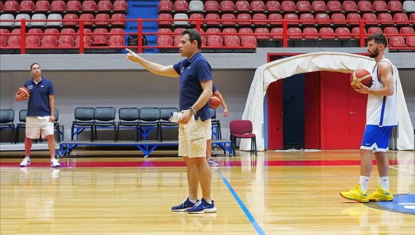 Εθνική Ελλάδας: Πρώτη προπόνηση στη Λάρισα