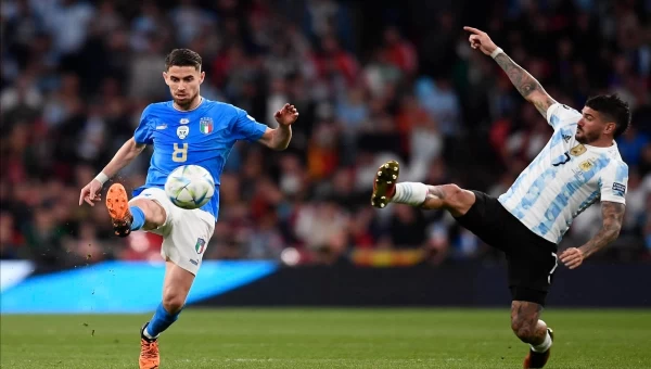 Ιταλία: «Ξεσκαρτάρισμα» από Μαντσίνι!