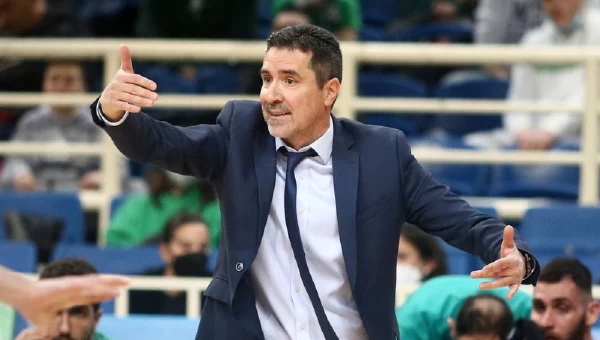 Κλείνει στην Τόφας Μπούρσα ο Πρίφτης