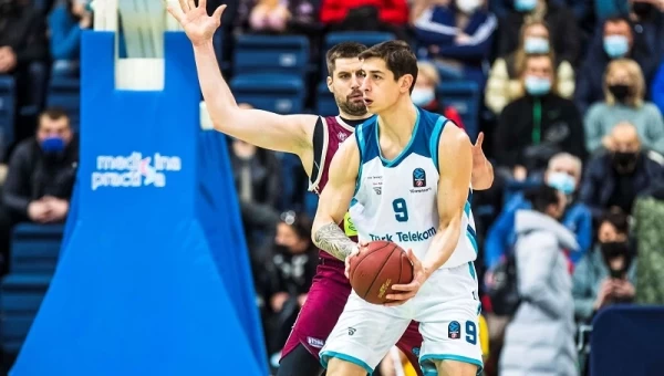 Η Φενέρμπαχτσε ανακοίνωσε και επίσημα το Σαμέτ Γκεγίκ!
