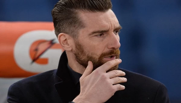 Μιλάει με Ντε Σάνκτις ο Ολυμπιακός!