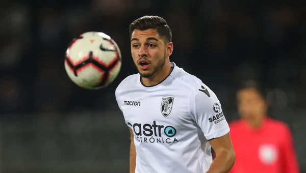 Ο ΠΑΟΚ βρίσκεται κοντά στην απόκτηση του Ράφα Σοάρες!