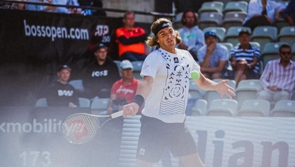 Ο Τσιτσιπάς έπεσε «θύμα» του Μάρεϊ στη Στουτγκάρδη [vid]