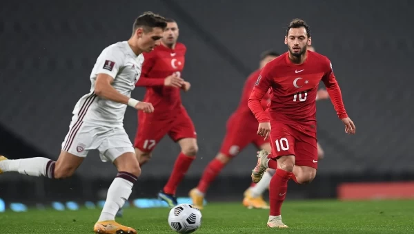 Η Τουρκία διέλυσε 6-0 τη Λιθουανία, Βοσνία-Ρουμανία 1-0 [vid]