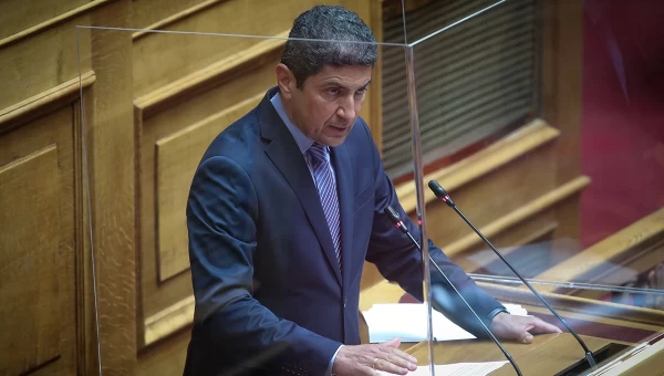 Η τροπολογία για την επαγγελματική διαιτησία πέρασε