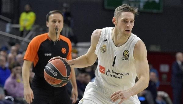 Η Ρεάλ Μαδρίτης ανανέωσε με τον Φαμπιέν Κοζέρ!