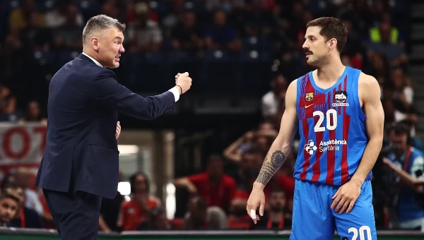 Ο Λαπροβίτολα ανανεώνει με την Μπαρτσελόνα [vid]