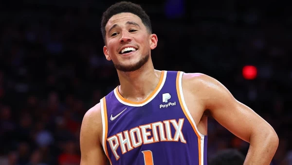 Φοίνιξ Σανς: Ο Μπούκερ υπέγραψε συμβόλαιο 224 εκ. δολαρίων [vid]