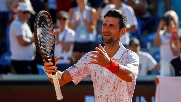 Στα ημιτελικά ο Τζόκοβιτς