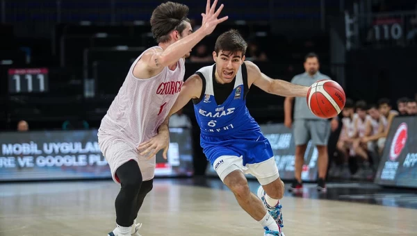 Εθνικών Νέων Ανδρών: Ασταμάτητη στην Κωνσταντινούπολη