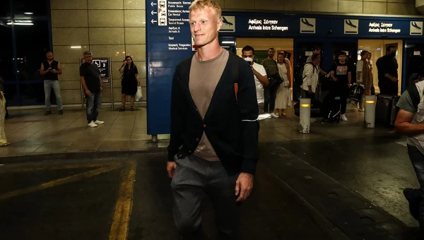 ΑΕΚ: Στην Αθήνα ο Γιόνσον [vid]