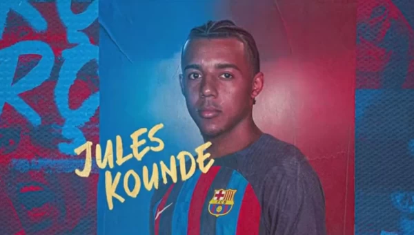 Η Μπαρτσελόνα απέκτησε επισήμως τον Κουντέ!